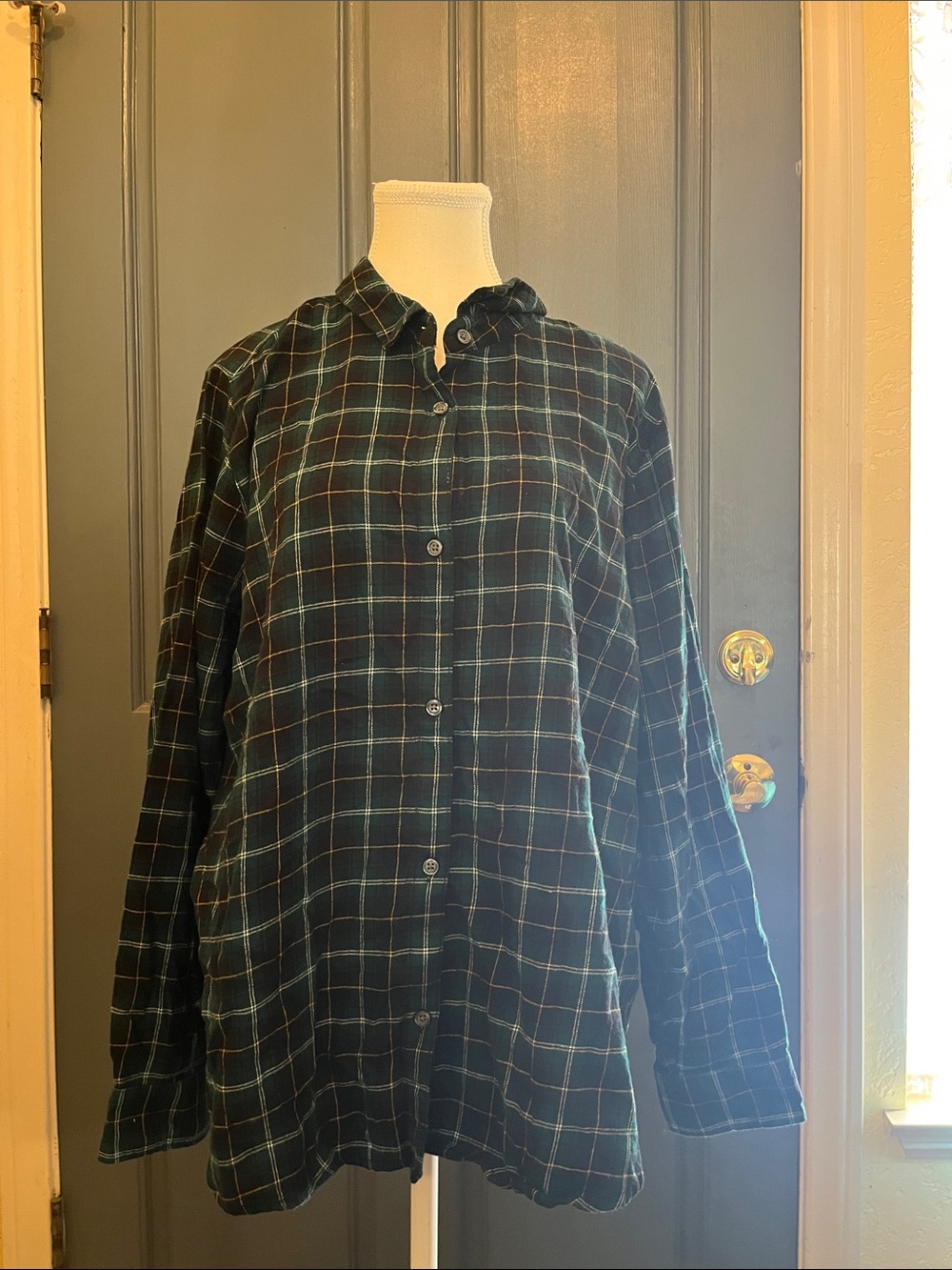Old Navy Dark Green Plaid Button-Down Shirt with White and Yellow Lines